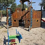 Mobile Homes Albatross Tatil Evi Pirovac