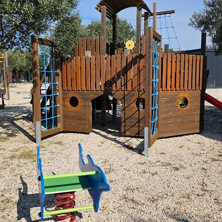 Mobile Homes Albatross Dom wakacyjny Pirovac