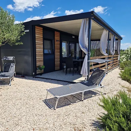 Casa vacanze Mobile Homes Albatross *
