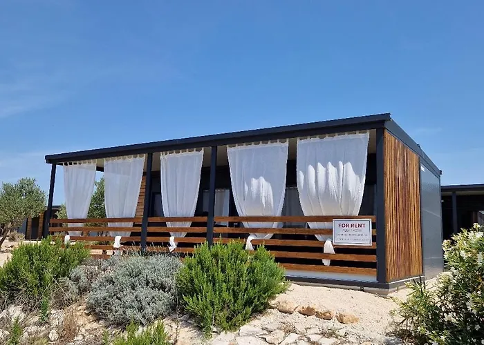 Mobile Homes Albatross * פירובאץ