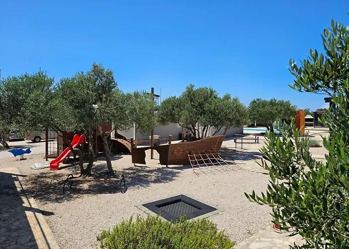 Mobile Homes Albatross Pirovac